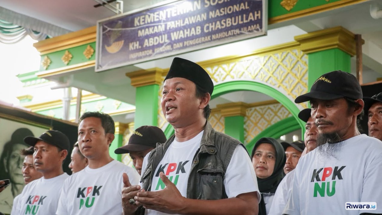 Deklarasi dukungan terhadap Yai Tain di kompleks makam KH Abdul Wahab Chasbullah Tambakberas Jombang Rabu 25 Agustus 2026